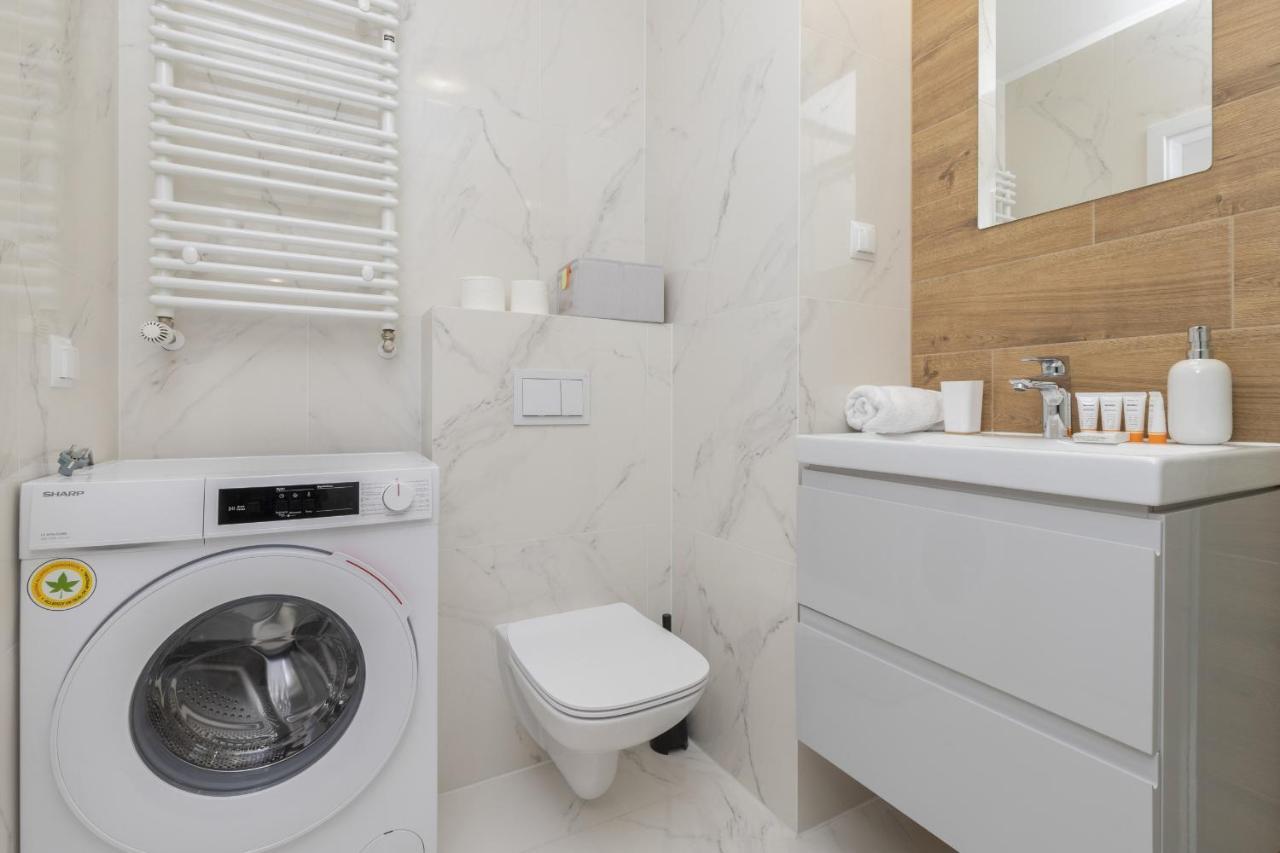 Gdynia Nasypowa Apartments With Parking By Noclegi Renters מראה חיצוני תמונה