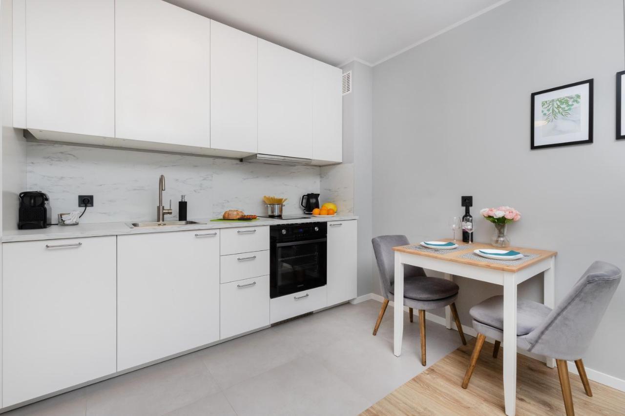 Gdynia Nasypowa Apartments With Parking By Noclegi Renters מראה חיצוני תמונה