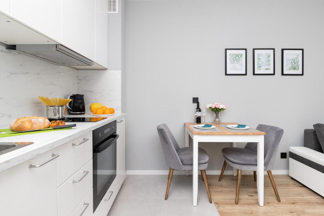 Gdynia Nasypowa Apartments With Parking By Noclegi Renters מראה חיצוני תמונה
